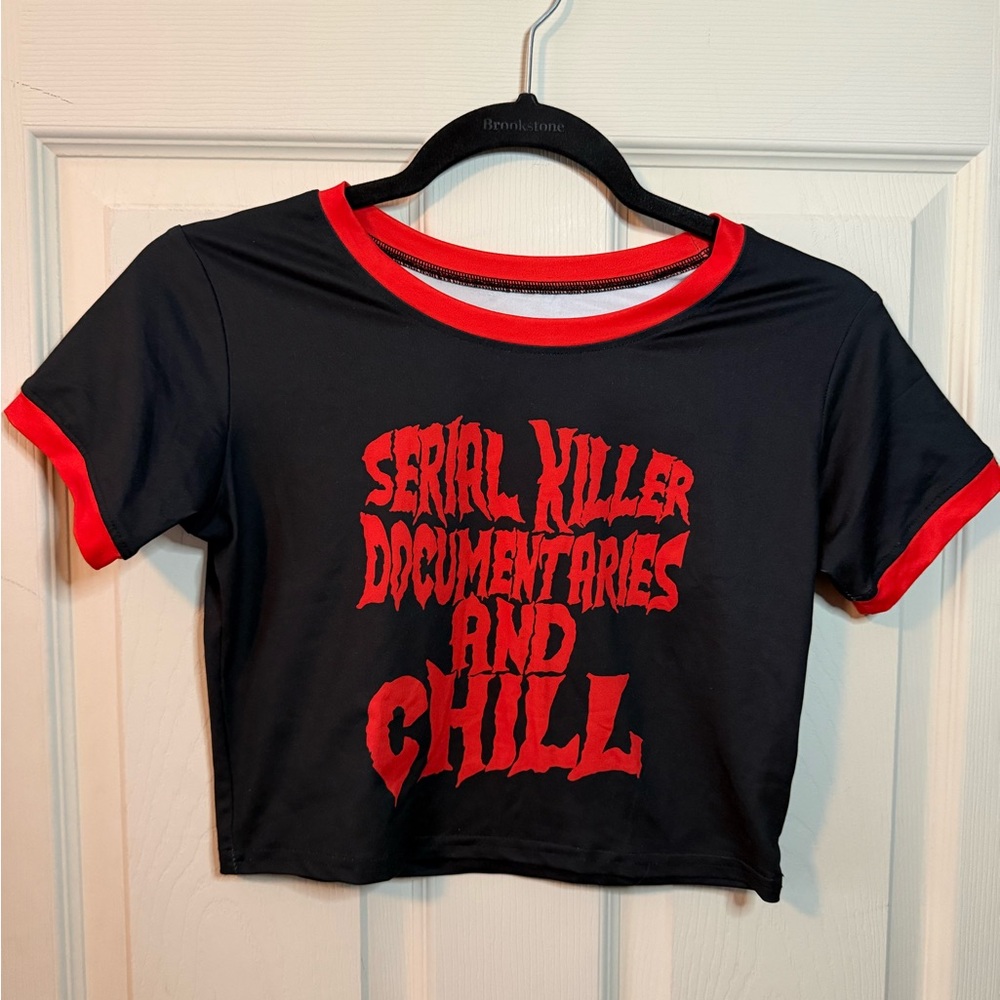 Serial Killer Documentaries and Chill Ringer Crop Top Tshirt Small